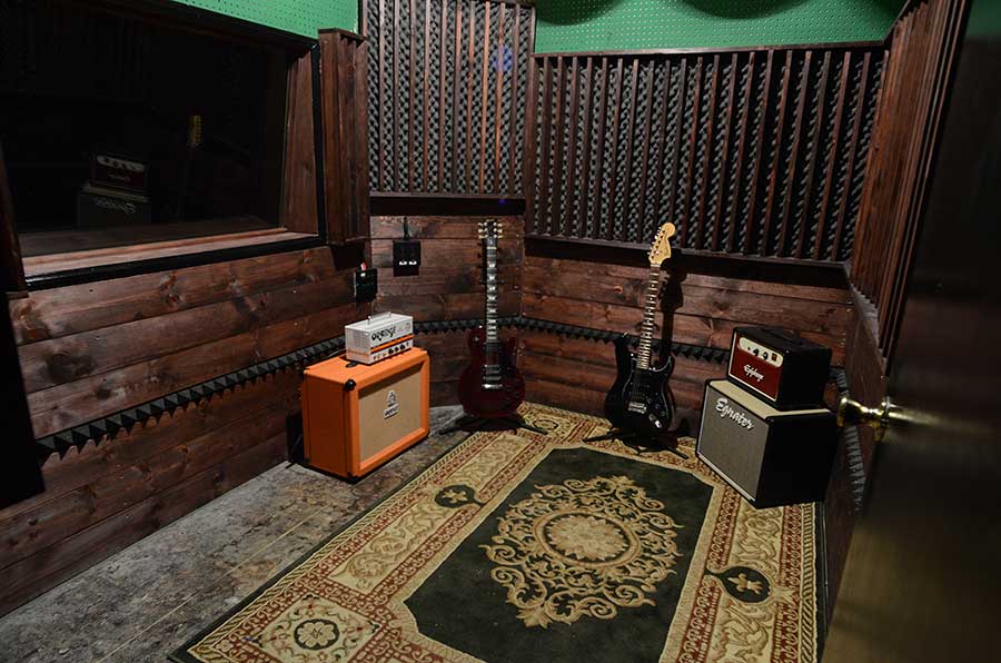 Small ISO Room Recording Studio, Rehearsal Space, and Live Events